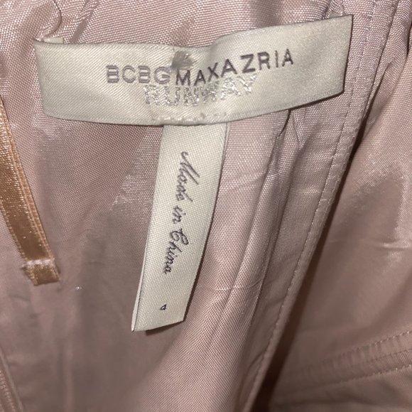 BCBG Maxazria Runway Dress - Picture 9 of 9